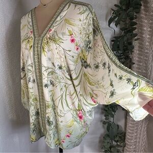 Rose & Olive Botanical Print V-Neck Blouse - Cream and Green Large